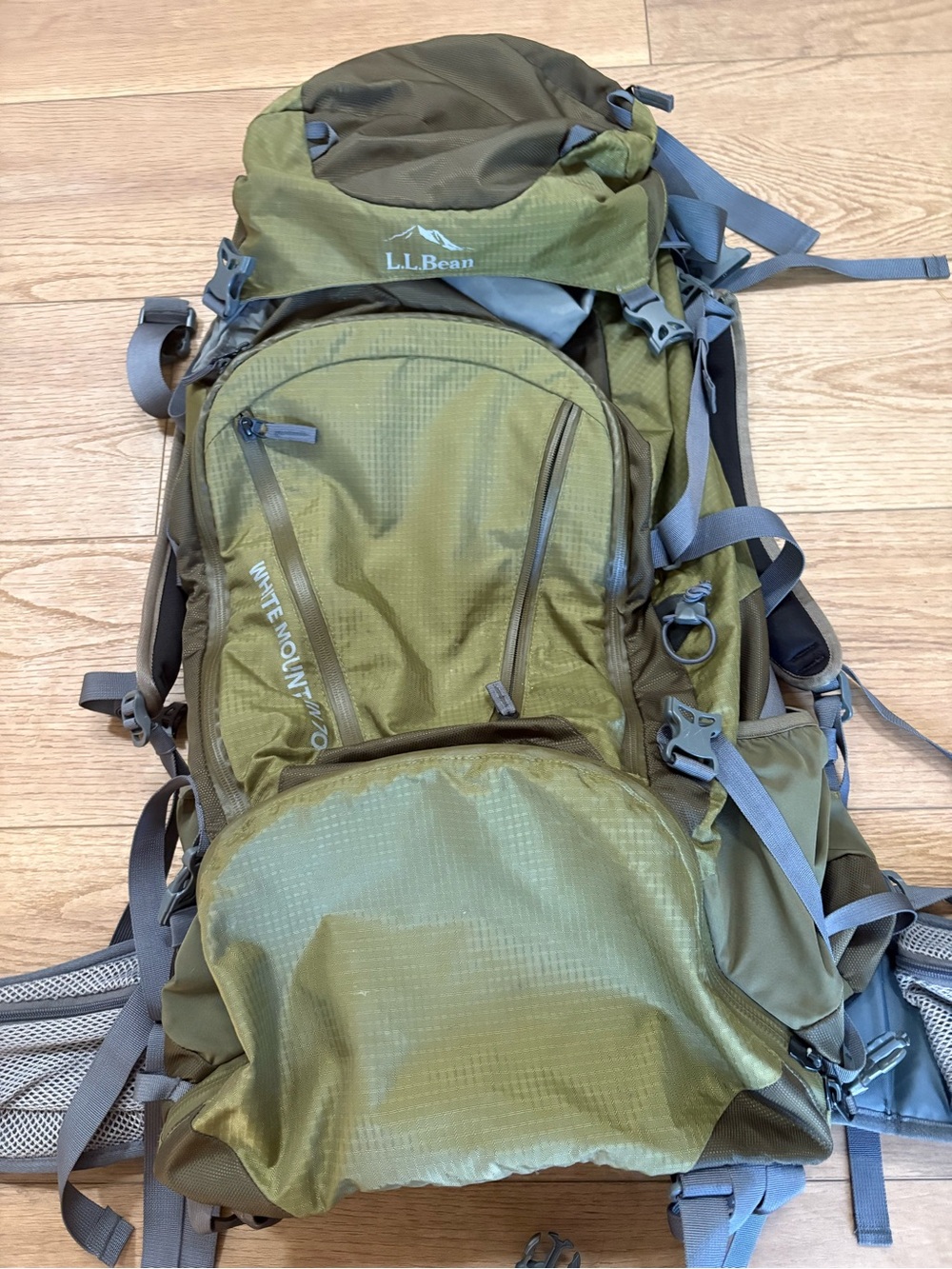 L.L. Bean White Mountain 70L Outdoor Camping Hiking Backpack Multipockets Pack